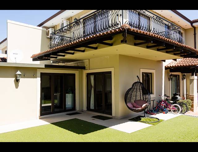 4 BEDROOM DUPLEX FOR SALE IN WESTVILLE